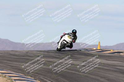 media/Nov-16-2025-Race Pace (Sun) [[8c5fa54630]]/Verified Riders/1-Turns 9 and 10 (925am)/